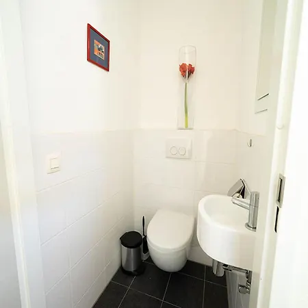 Holiday home With Sauna, Near The Markermeer